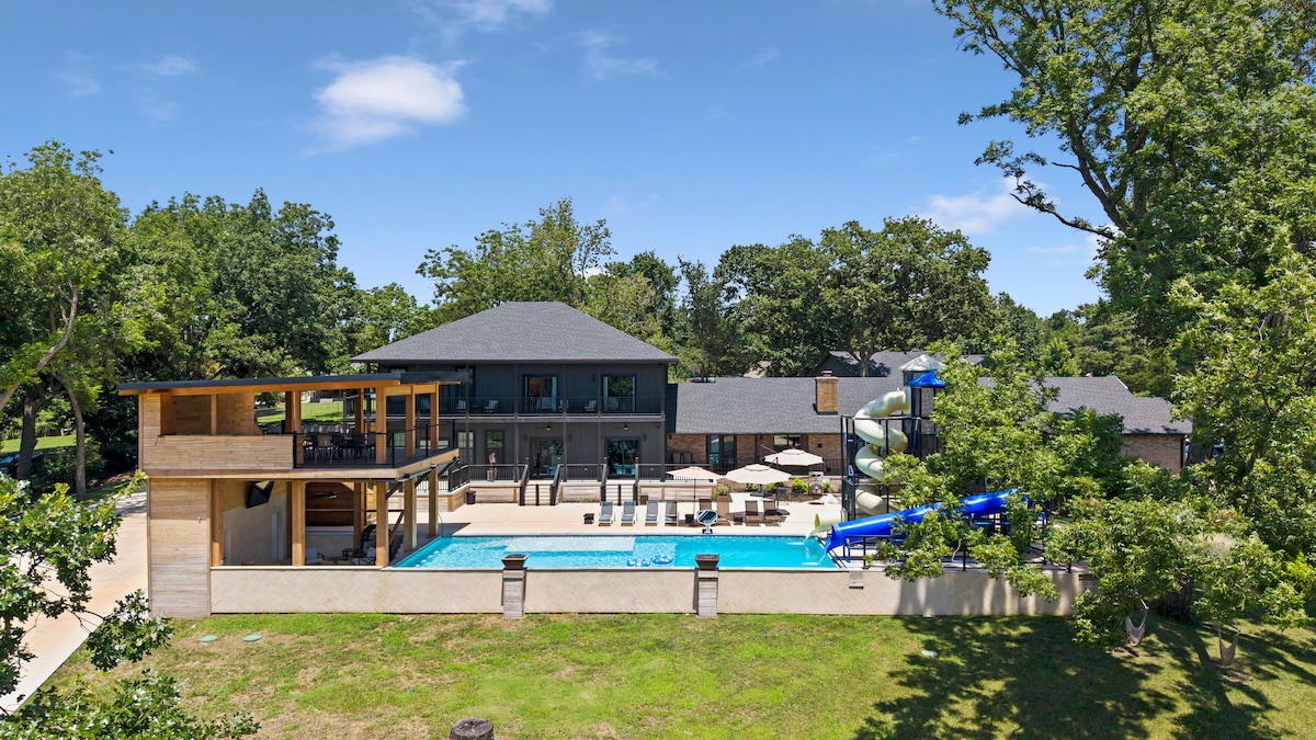 The Grove Estate photo